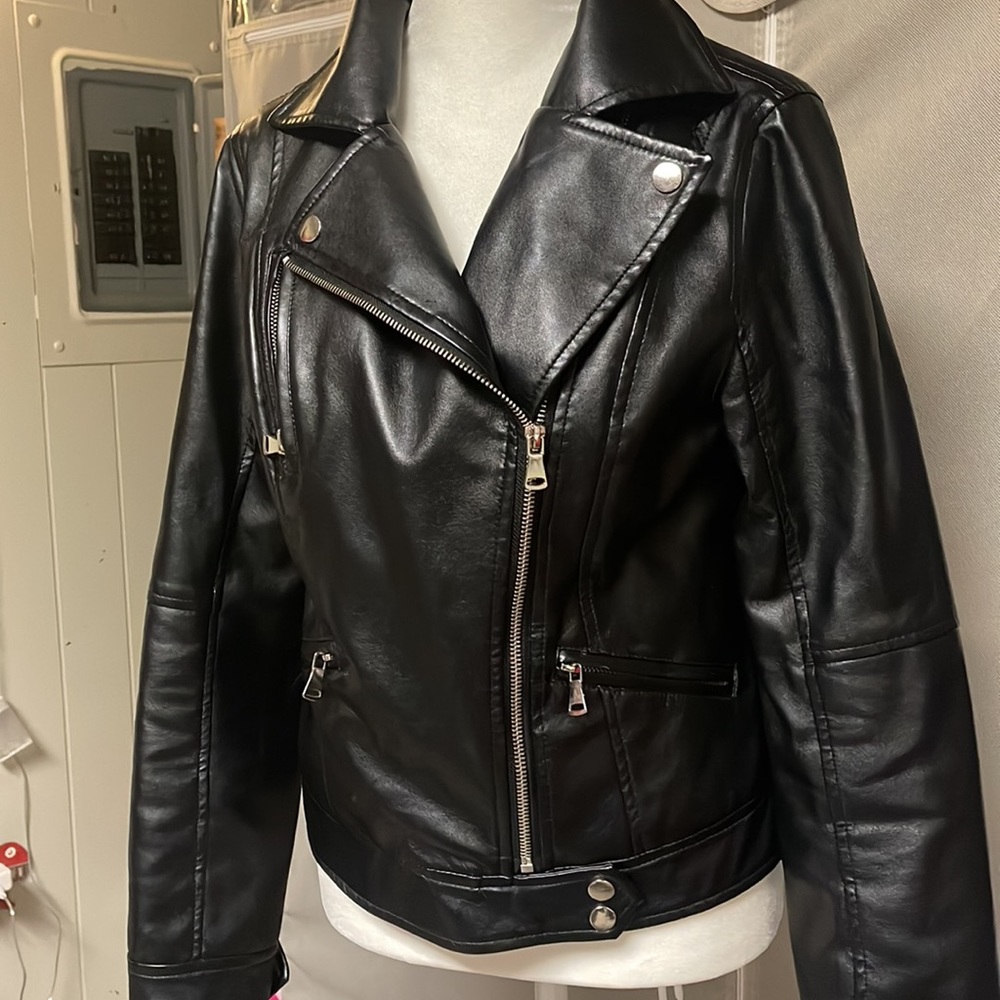 Faux leather jacket size L women’s - Picture 3 of 4